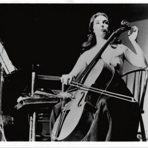 Charlotte Moorman performing Nam June Paik. Museum Ostwall © Dick Preston