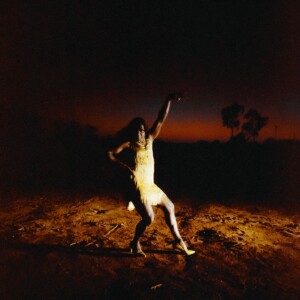 9. Triennale der Photographie Hamburg 2026. Alliance, Infinty, Love - In the Face of the Other. Mathew Thorne and Derik Lynch, Marungka tjalatjunu (dipped in Black), 2019-2023.